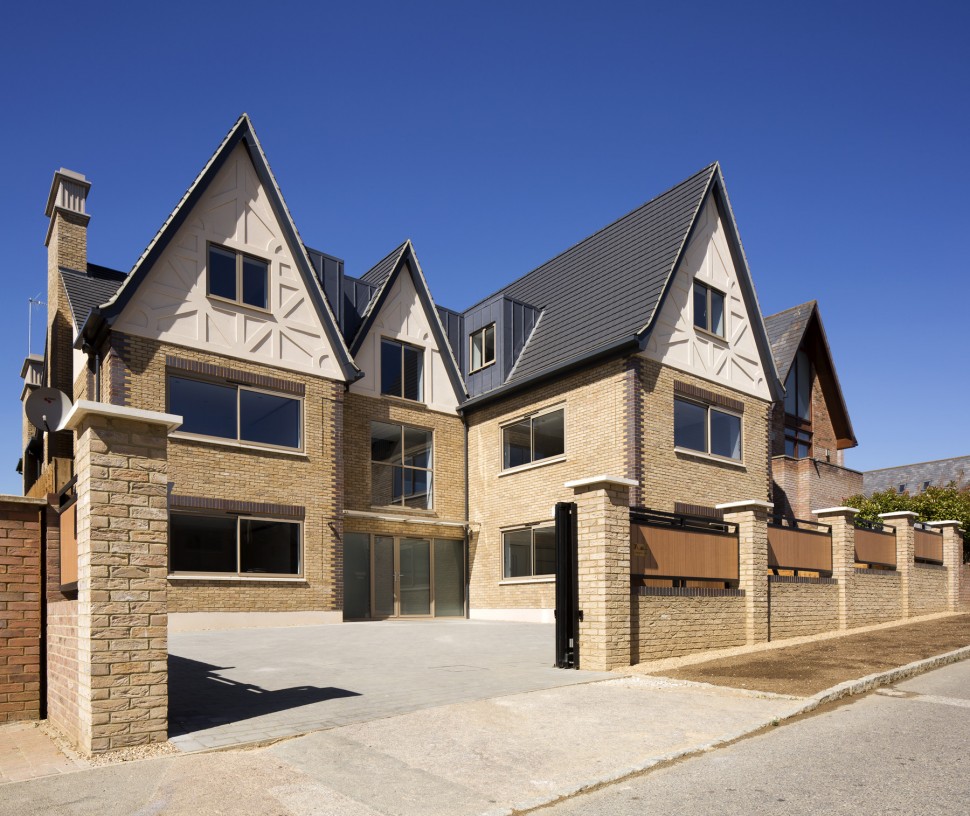 Luxury Homes, Milton Keynes—Studio Ageli—London architectural practice